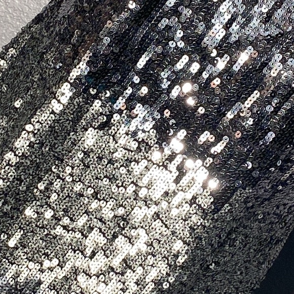 EXPRESS - NWT - dress: black & silver fading sequin ombré mini w lining - L - Picture 13 of 16